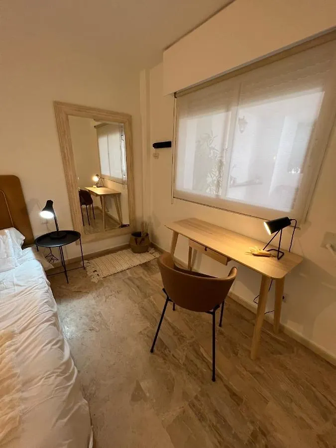 Impeccable Large Apartment With Immense Terrace And Private Garden Overlooking The Mountain, Featuring 2 Bedrooms And Sleeping Up To 4 Guests Located 100 Meters From Plaza Maestranza Marbella 0*,  Espanha
