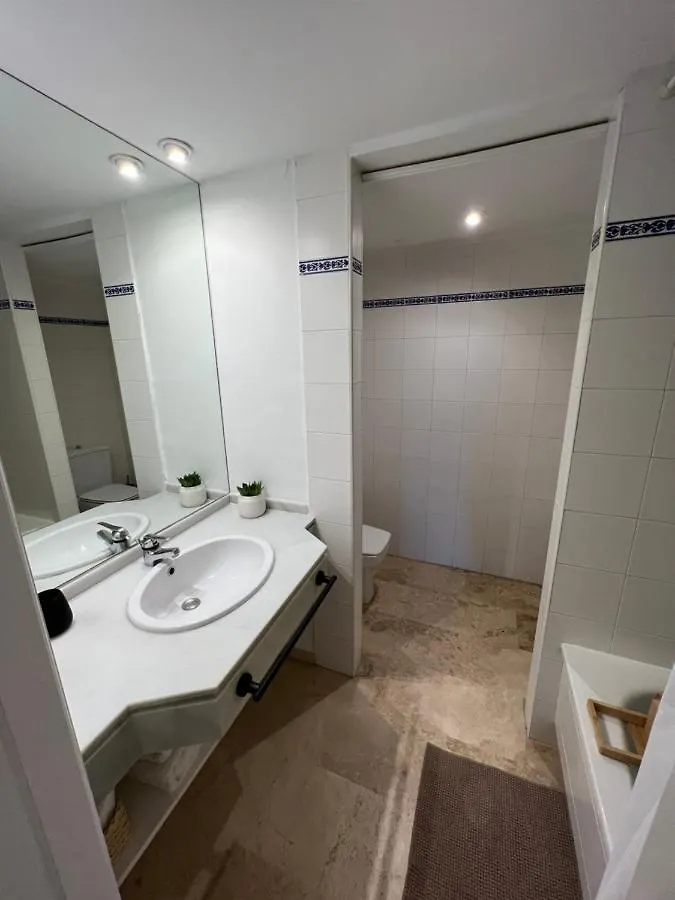Mountain Vista Terrace Apartment Marbella