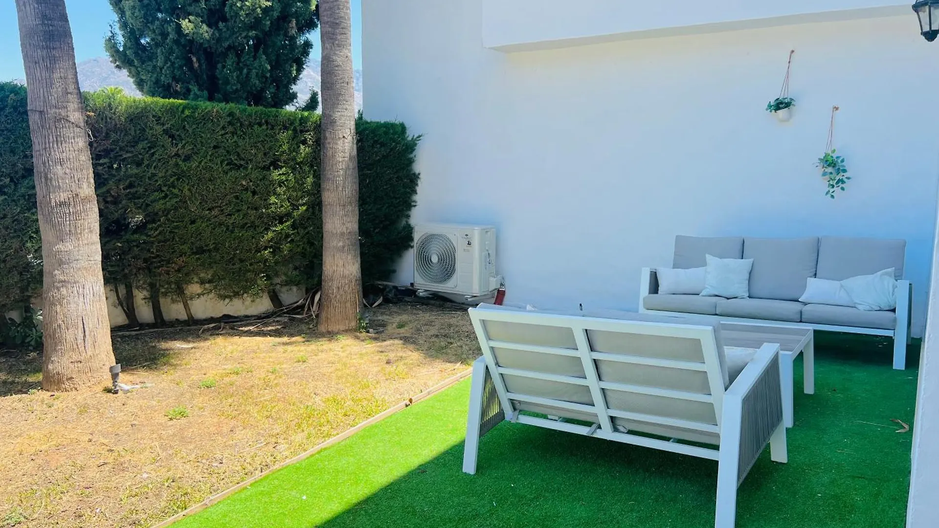 Mountain Vista Terrace Apartment Marbella